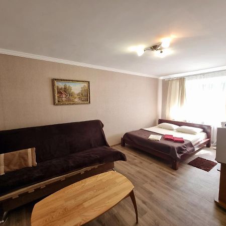 2-Кімнатна Квартира У Центрі На Олександра Поля, Шпиталь, 16Лікарня Dnipro Exterior photo